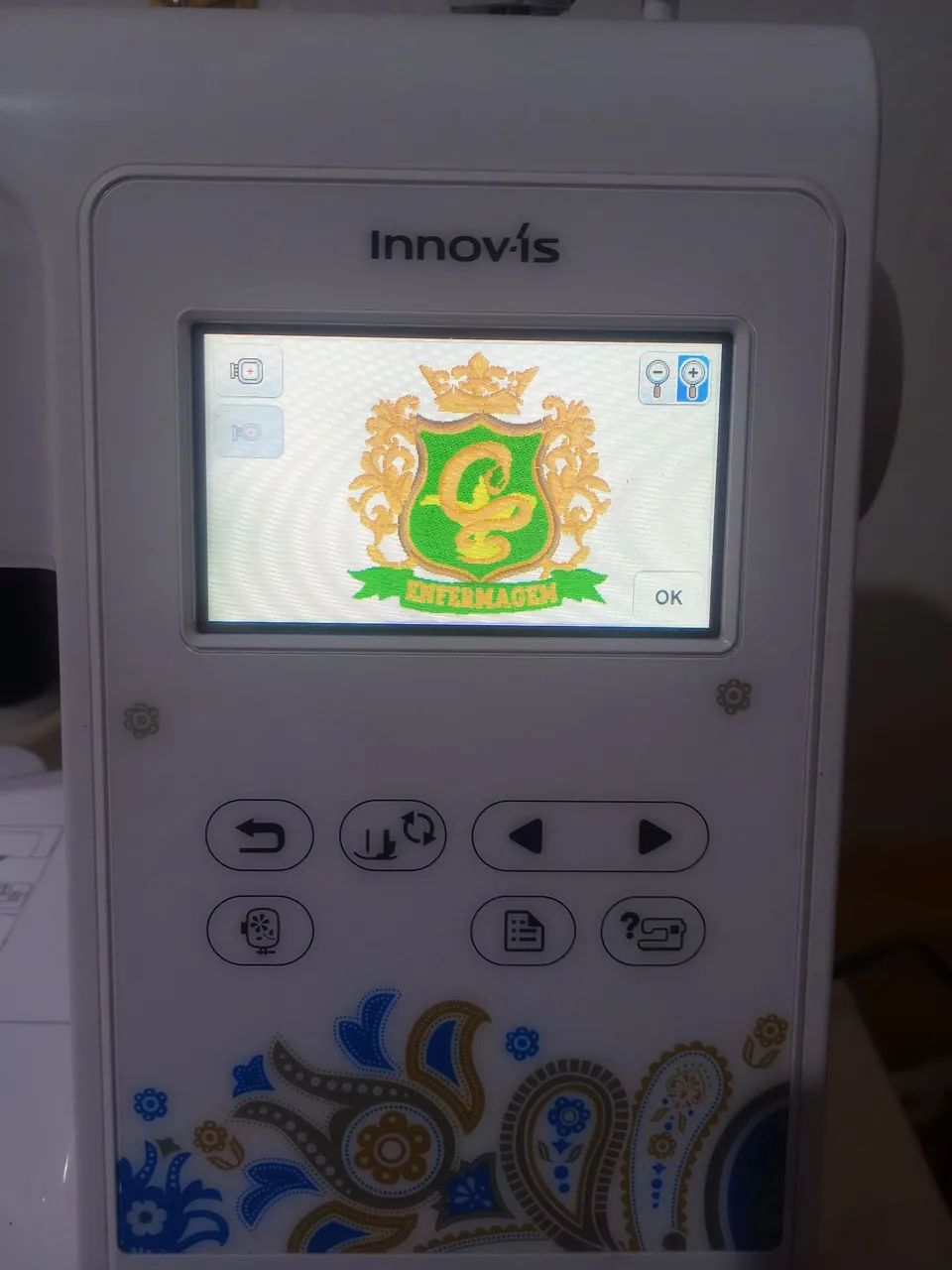 Vendo máquina de bordar Brother PE460L - Foto 2