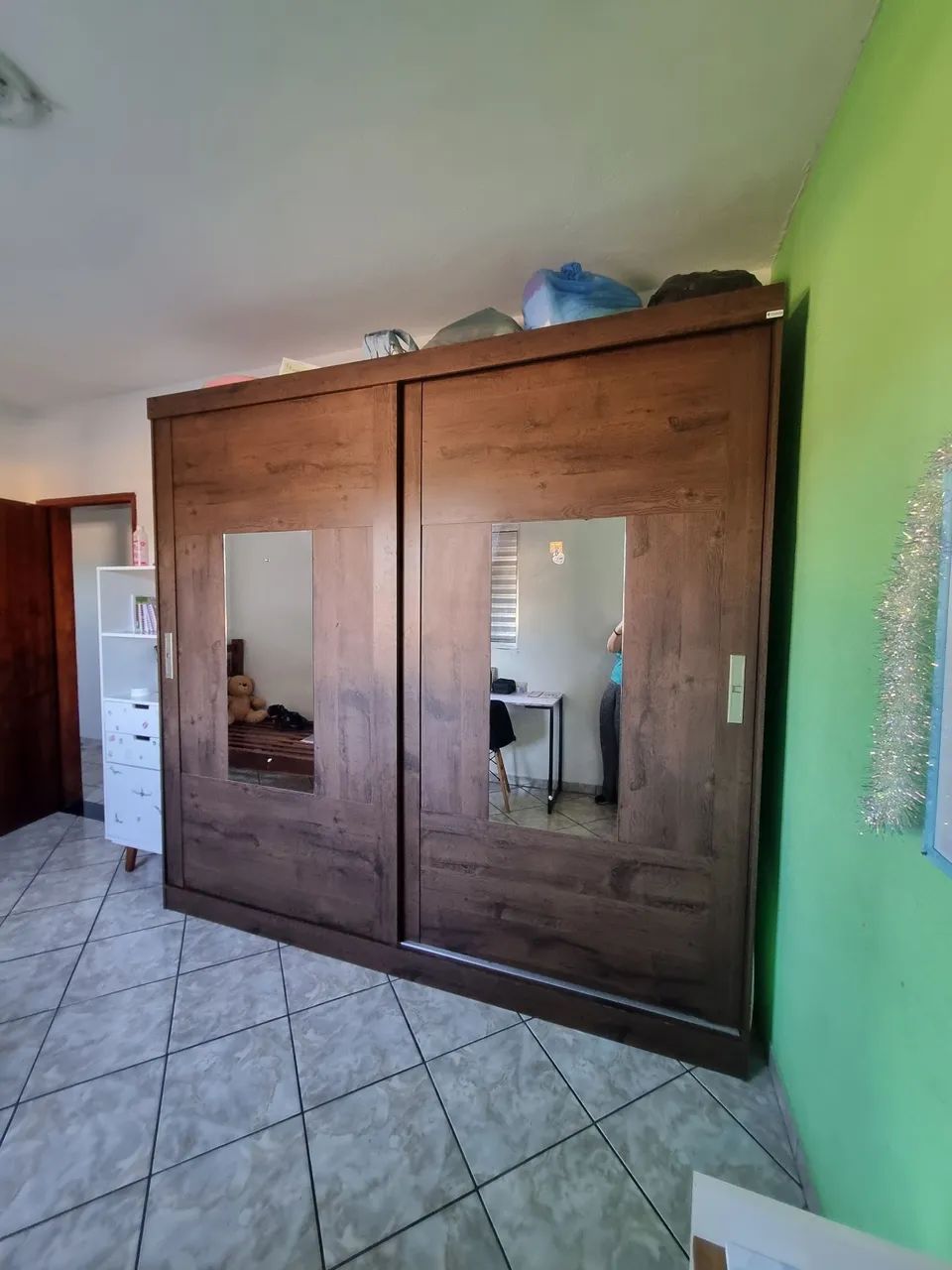 Guarda-roupa Panan, 100 % MDF bem conservado. - Foto 2