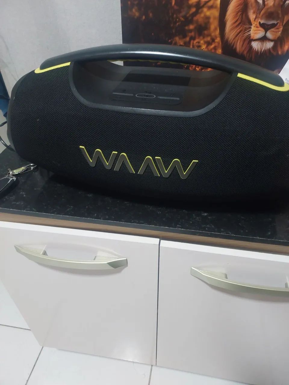 Bombox WAAW hyperboom 1000