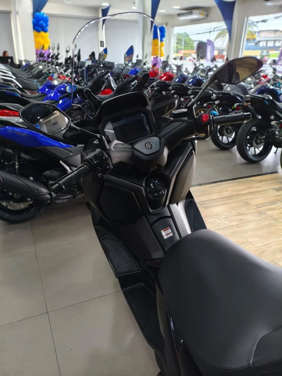 NOVA XMAX 300 CONNECTED 2026 - 0KM - Foto 2
