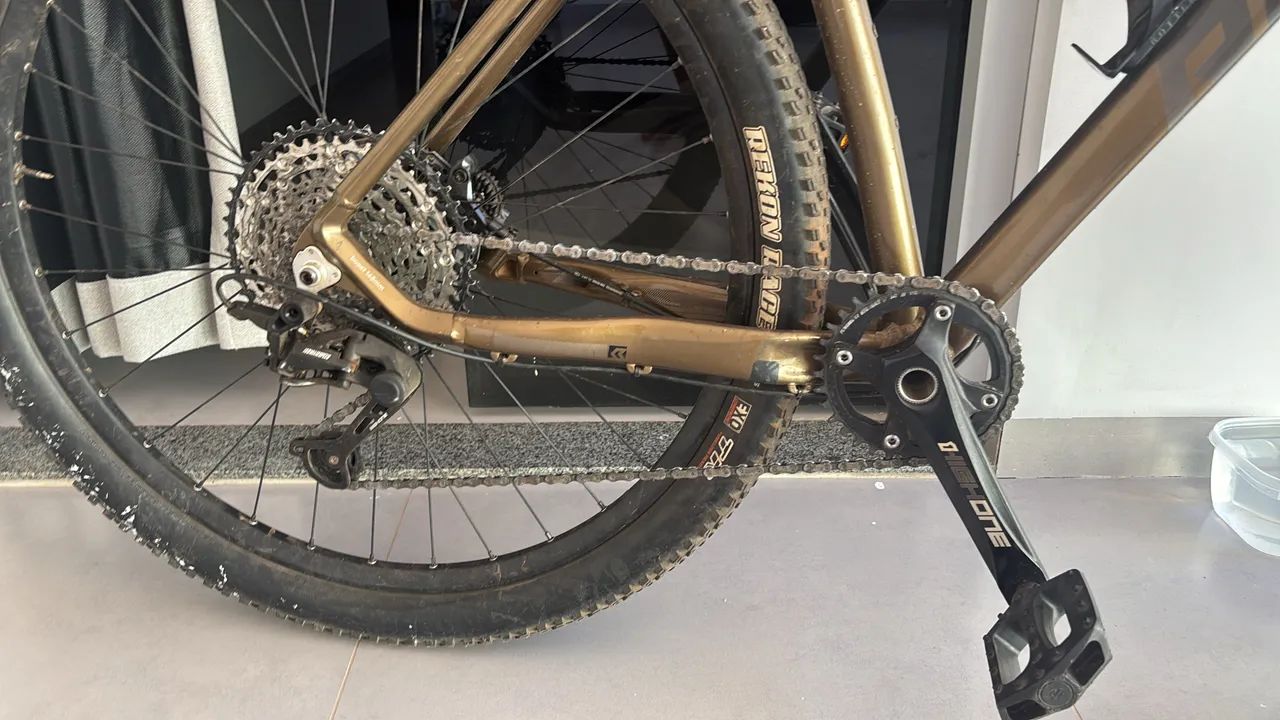 Vendo bicicleta para trilha - Foto 4
