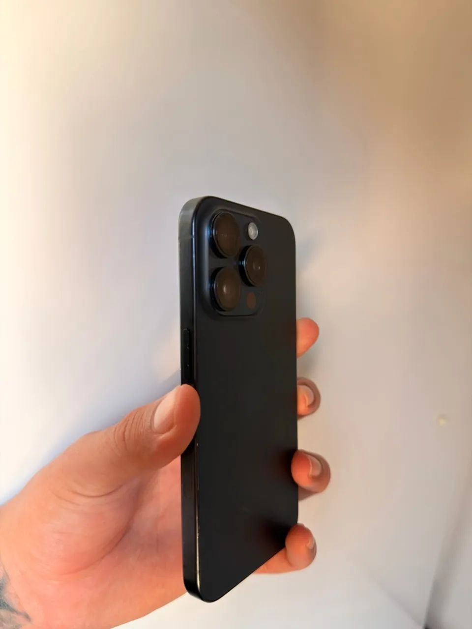 IPHONE 15 PRO - Foto 5