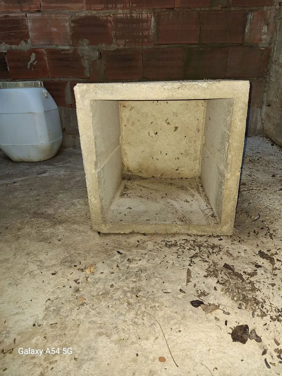 Vendo caixa de esgoto/gordura 