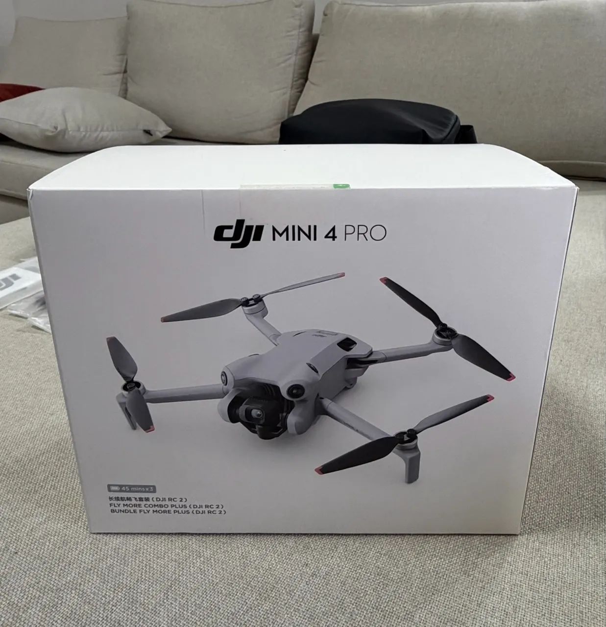 Drone DJI Mini 4 Pro - Combo Plus