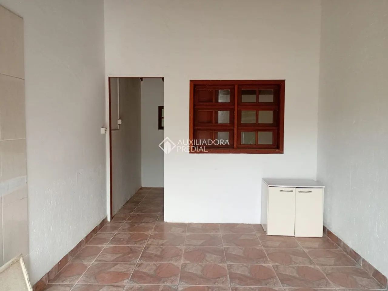 Casa 2 dormitórios com pátio no Morro das Pedras - Foto 5