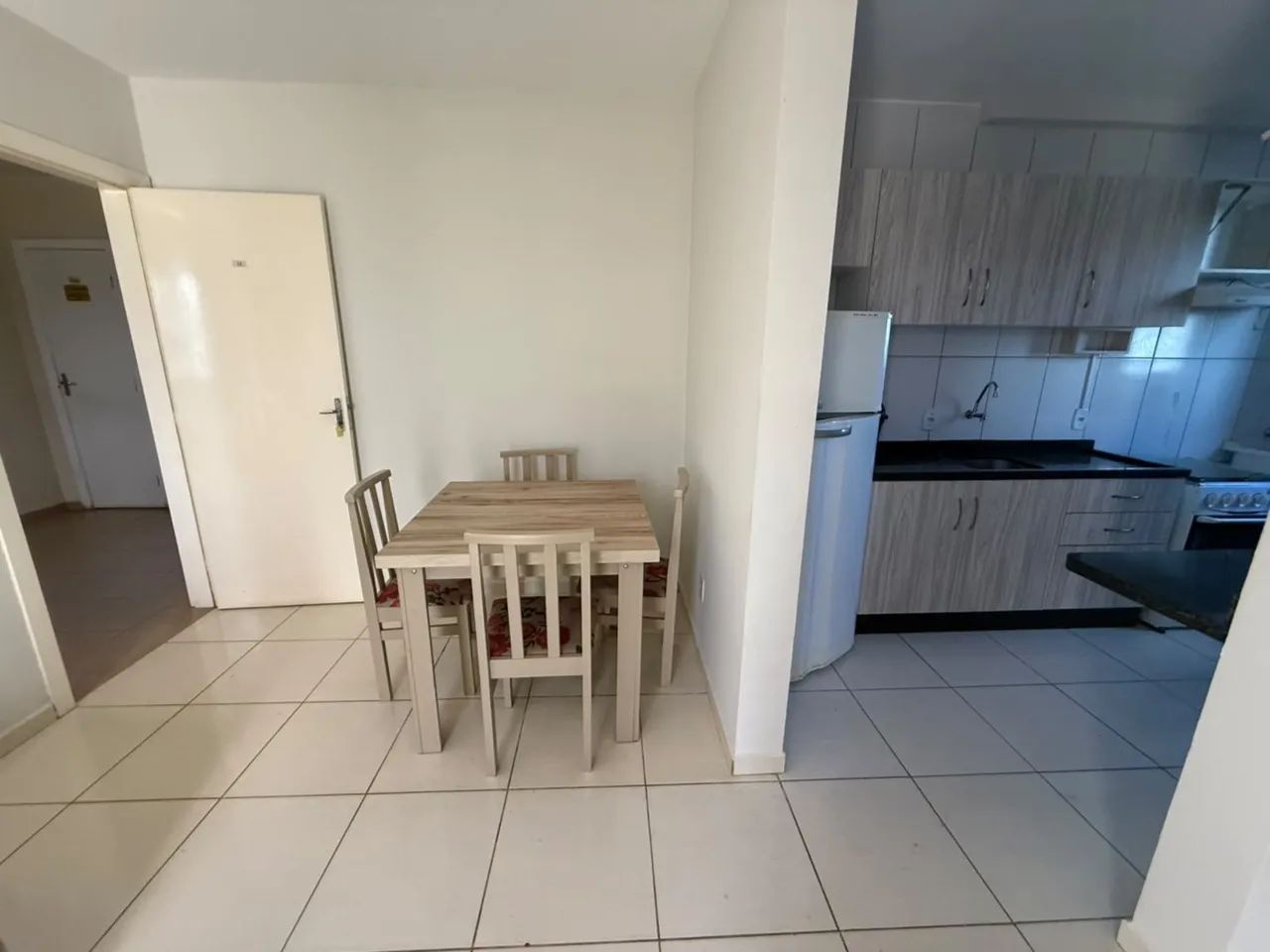 APARTAMENTO PARA LOCAÇÃO EM UVARANAS - Foto 5