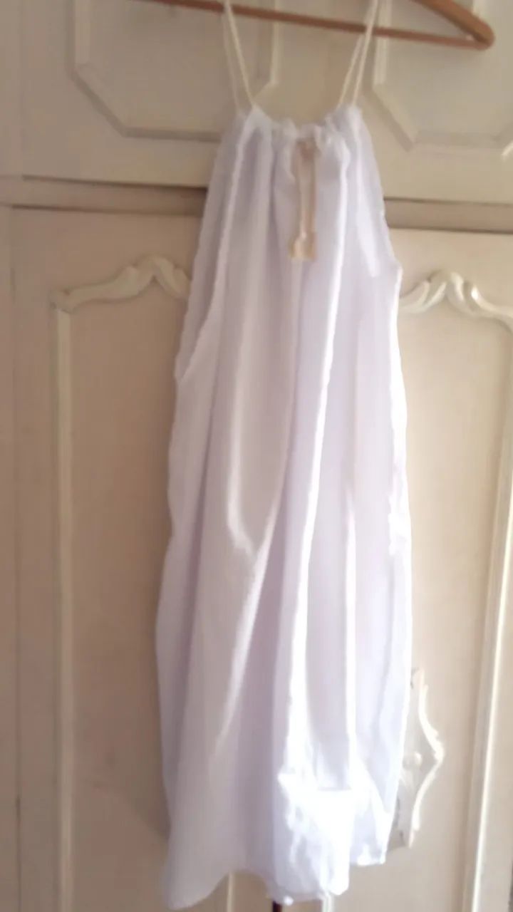 LINDO VESTIDO BRANCO PARA O VERÃO 