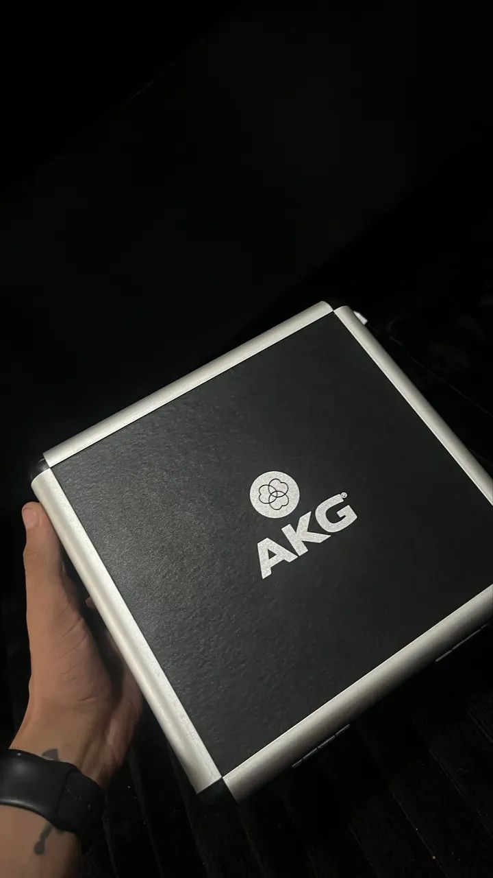 MICROFONE AKG P220 condensador - Foto 5