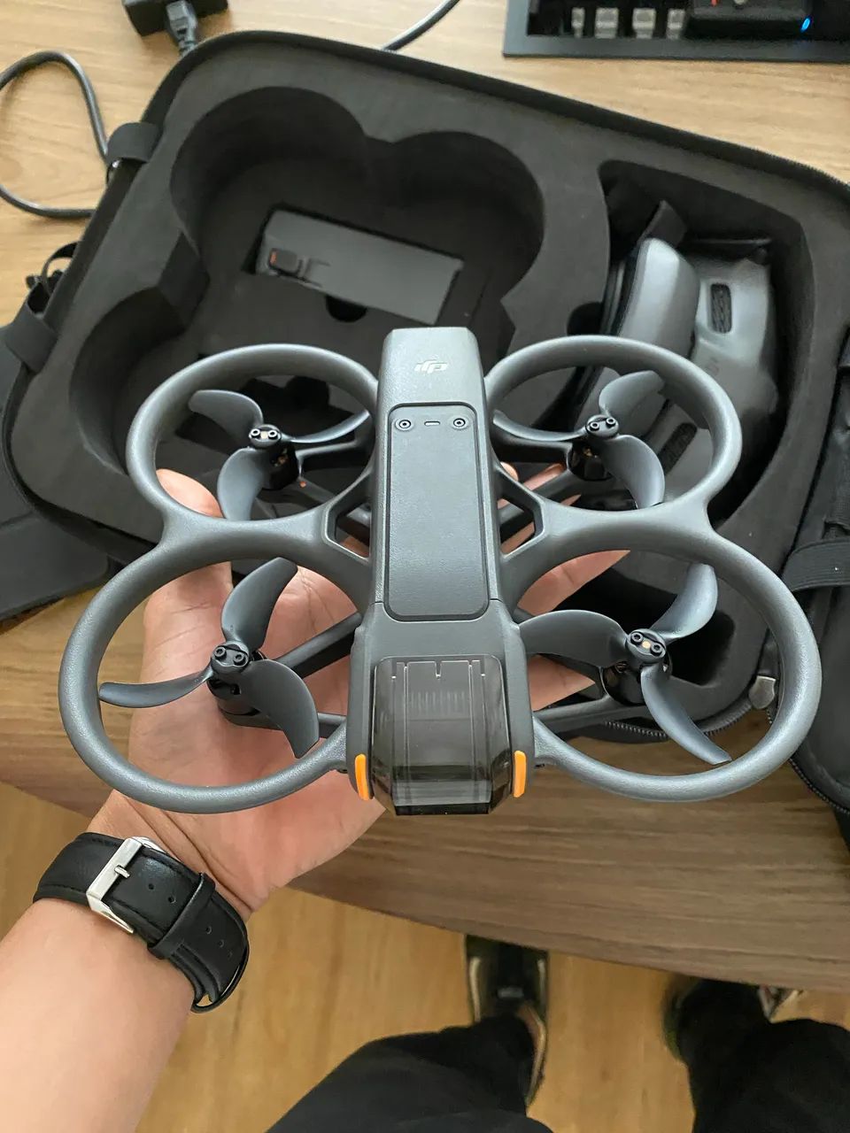 Avata 2 novo 10 voos sem óculos  - Foto 2