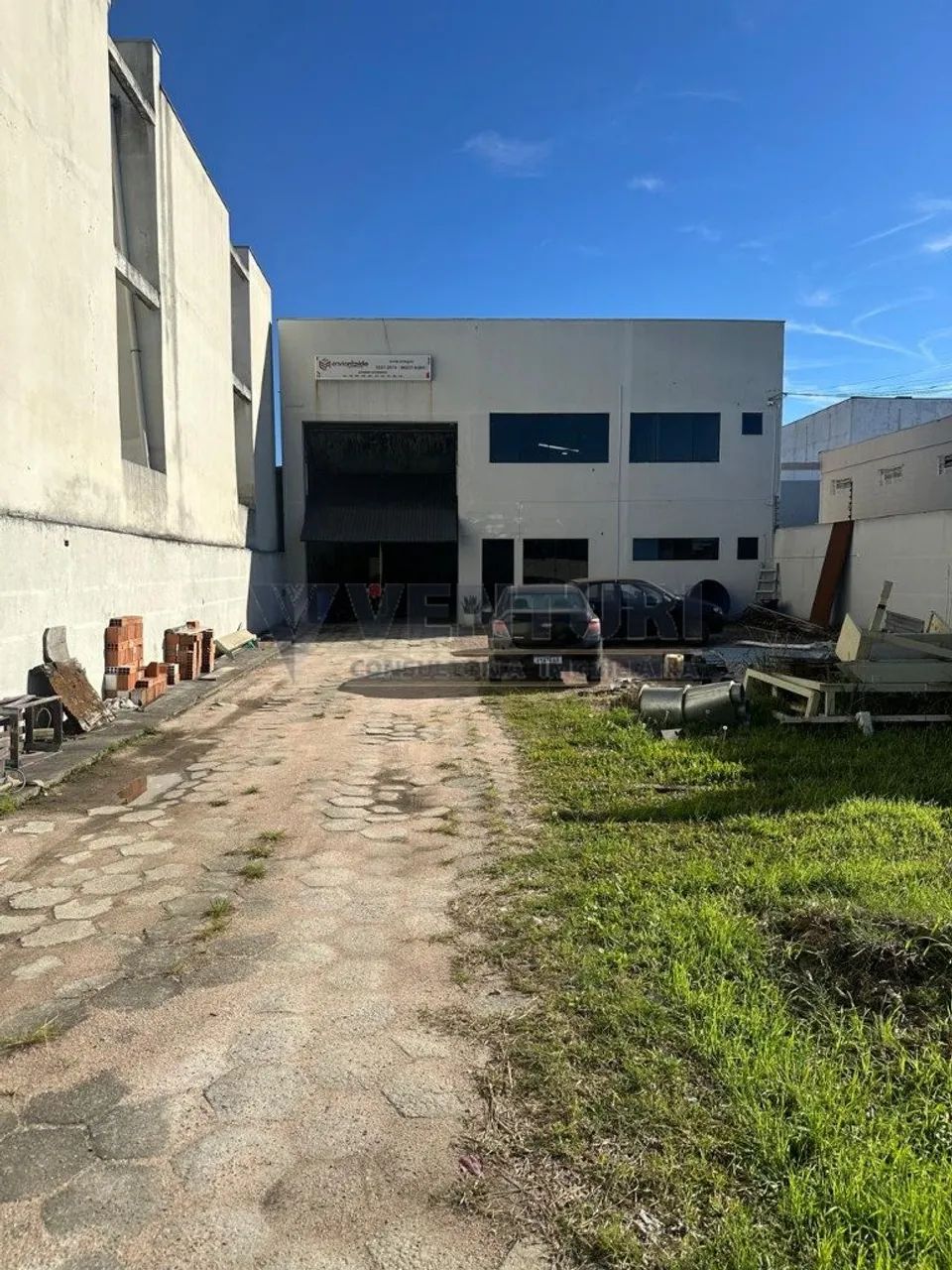 Barracão 400m² - Boqueirão