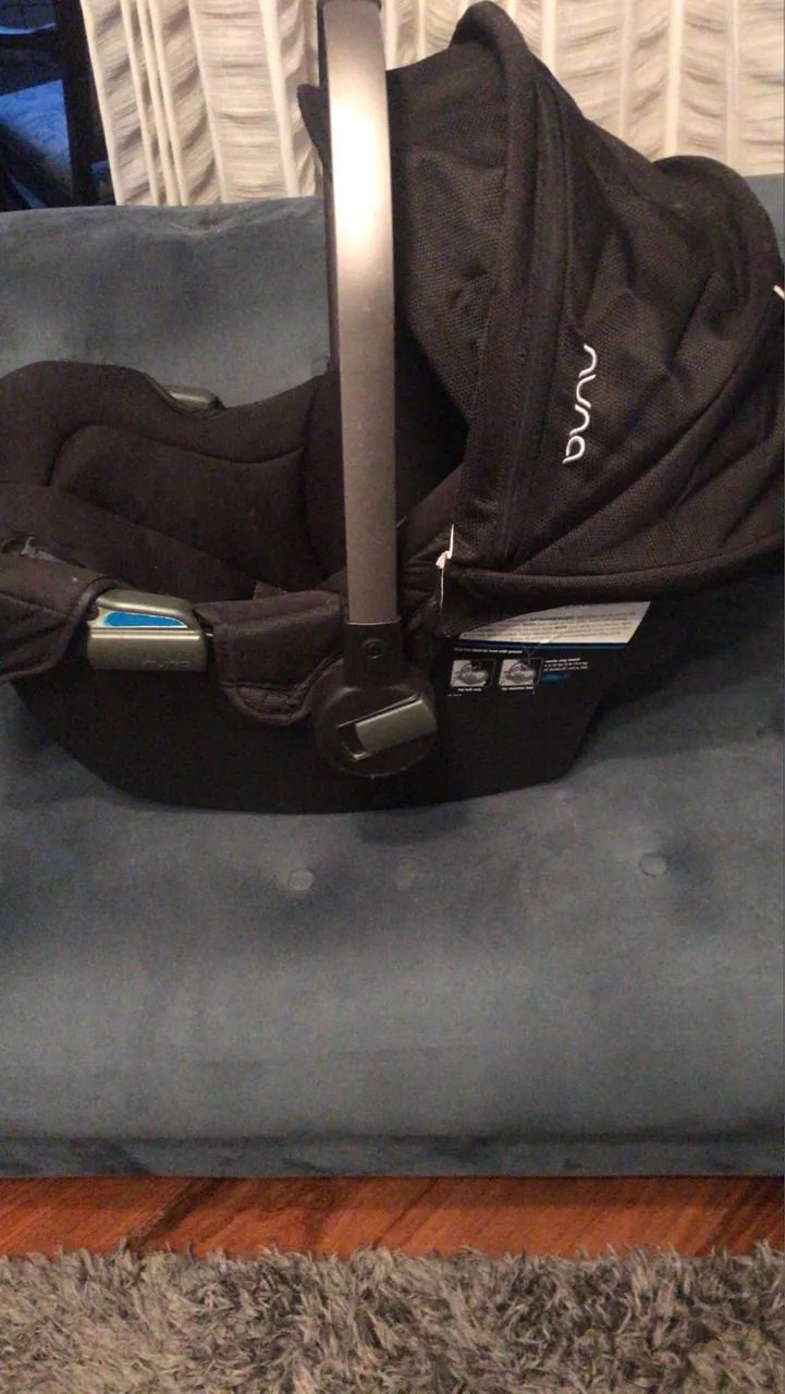 Bebê conforto Nuna com base para carro - Foto 4