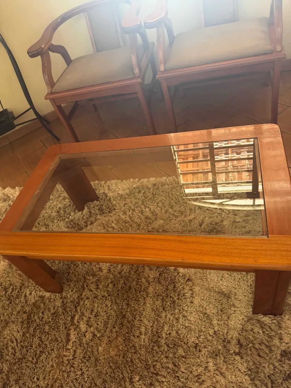 Conjunto de Sala em Madeira Maciça - 2 Poltronas + Mesa de Centro - Foto 2