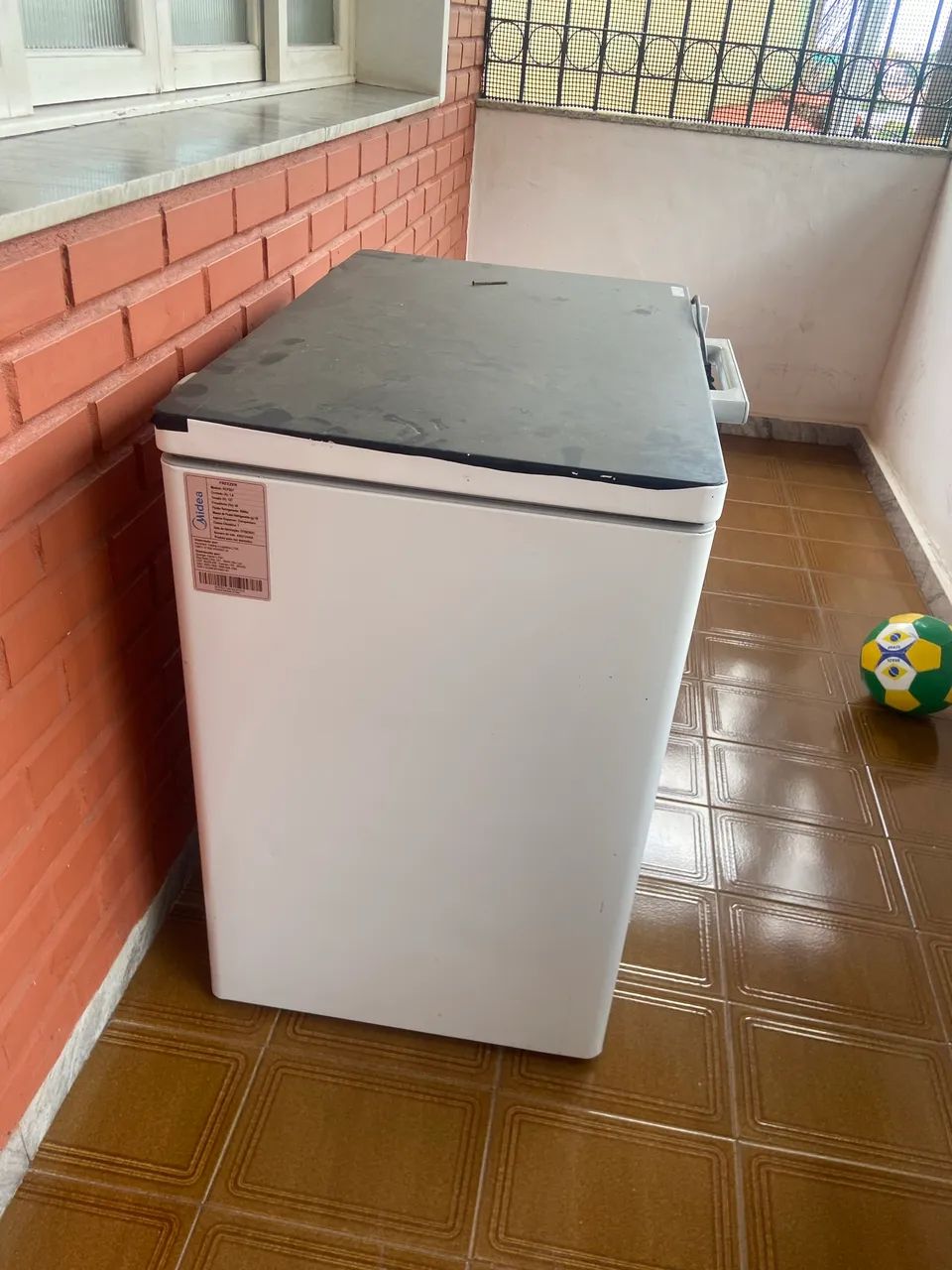 Freezer horizontal Midea c/ defeito - Foto 2