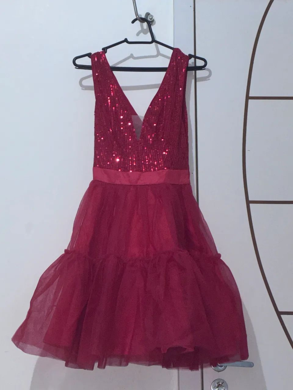 Vestido vermelho com brilho