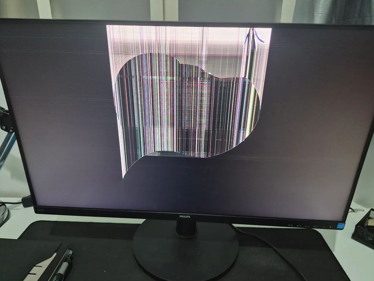 Monitor Philips 272V8A 27" IPS - Tela Quebrada - Para Peças - Foto 3