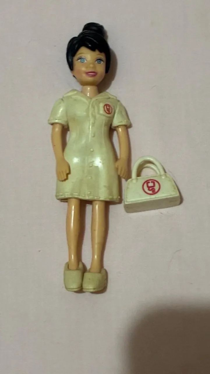 Lote de 0 2 Pollys antigas ( início dos anos 2000) com acessorios. 