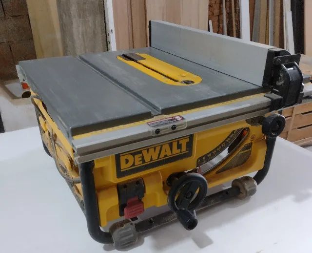 SERRA CIRCULAR DeWALT DW745 + 4 DISCOS DE SERRA