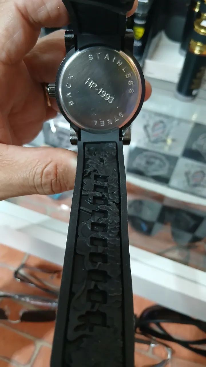 Relógio INVICTA YACUZA  $$ 99.00 - Foto 2