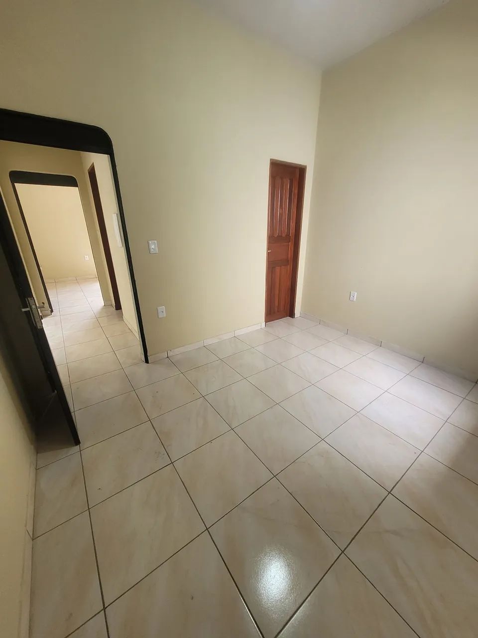 Aluga-se apartamento Cinturão Verde 2 quartos - Foto 4