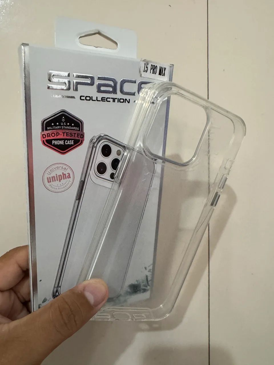 6 capas para 15 pro Max por 1 - Foto 3
