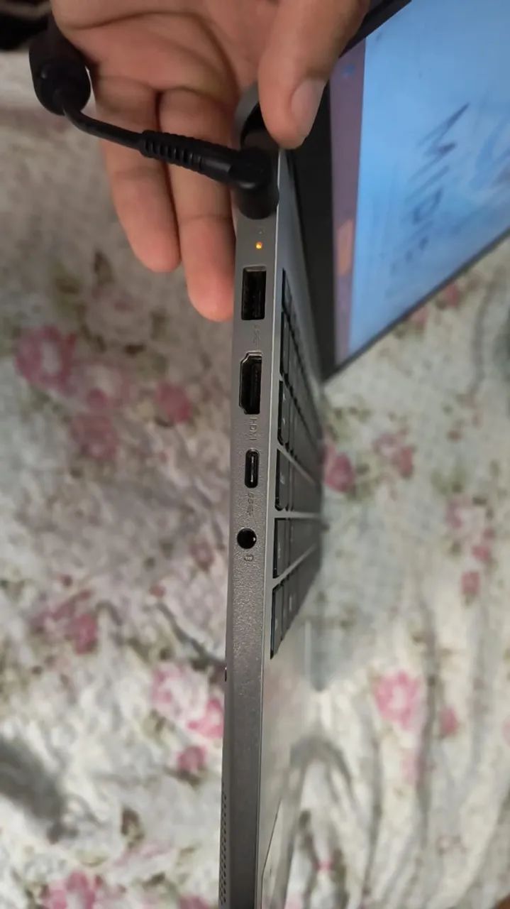Notebook Lenovo  - Foto 3