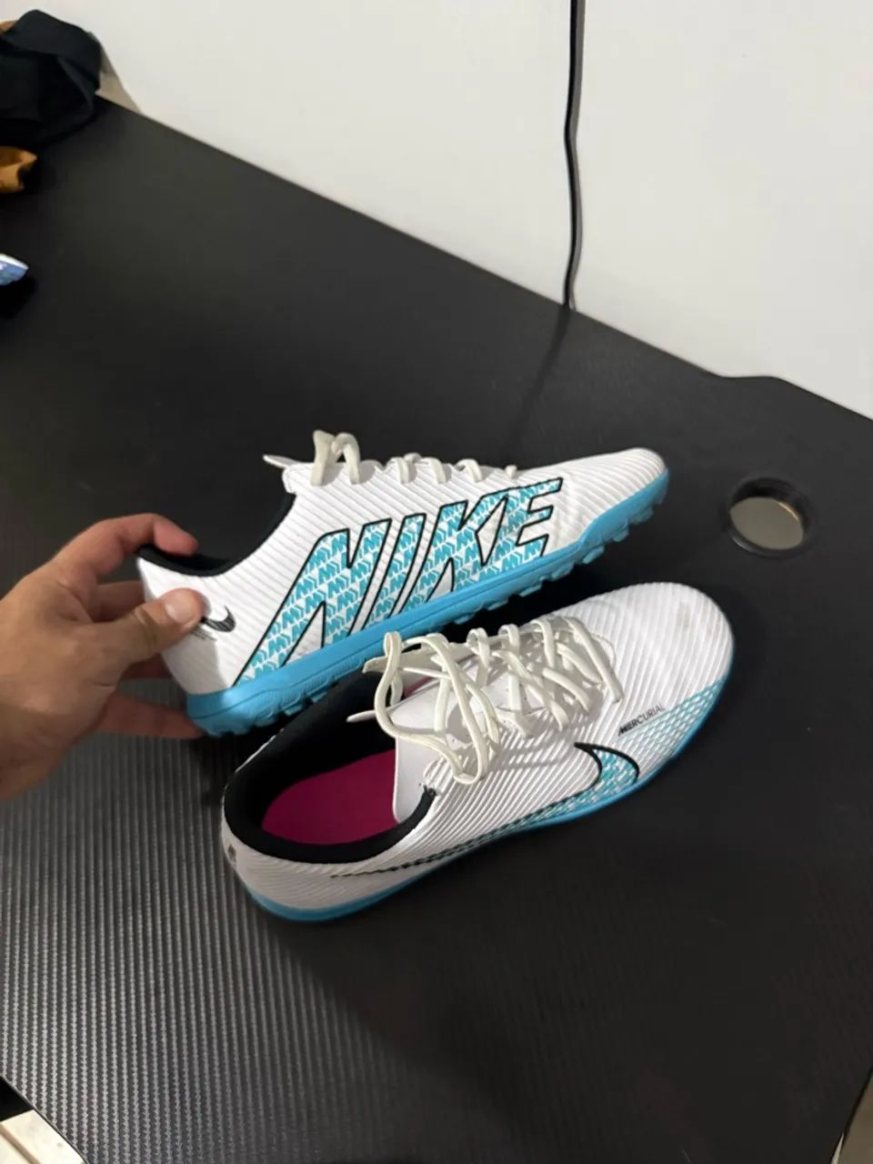 Chuteira Nike TAM 40 - Foto 2