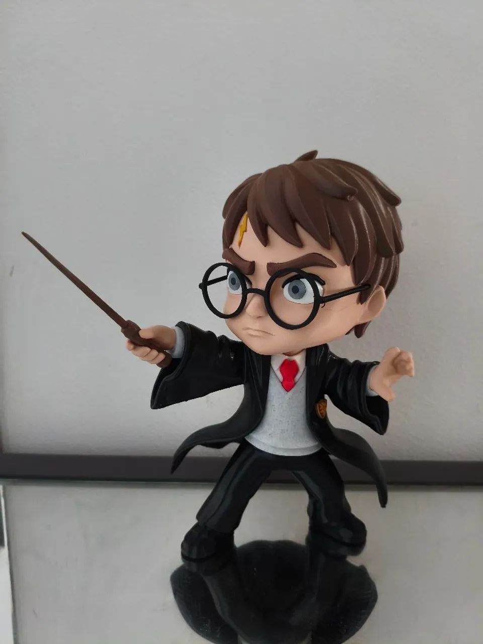 Boneco Harry Potter 22cm + luminária  - Foto 2