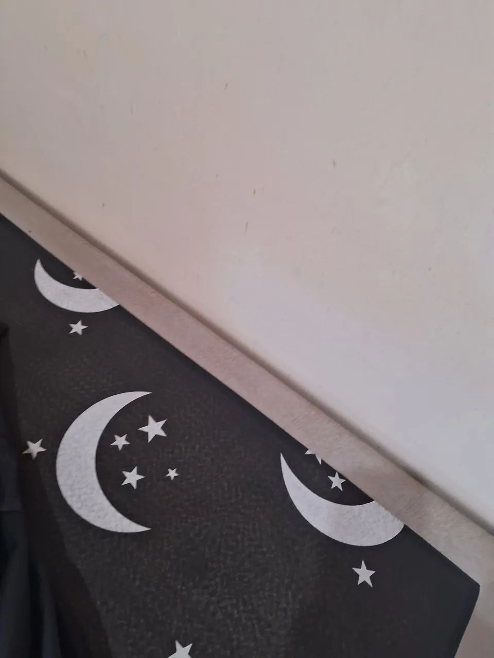 Cama