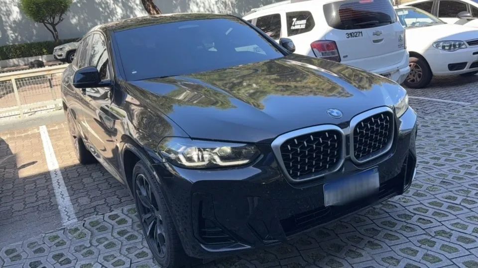 BMW X4 2025