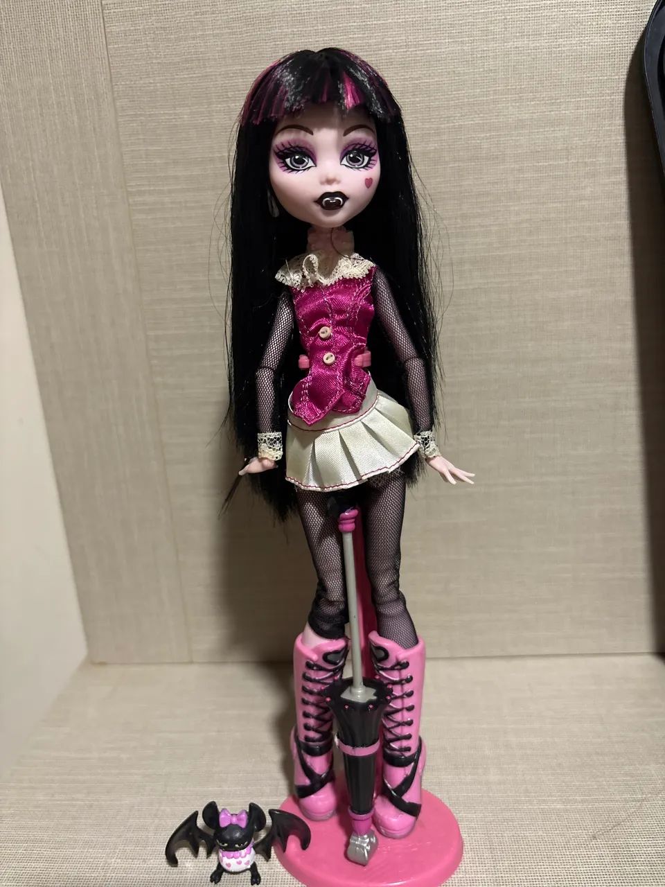 MONSTER HIGH DRACULAURA BÁSICA - Foto 3