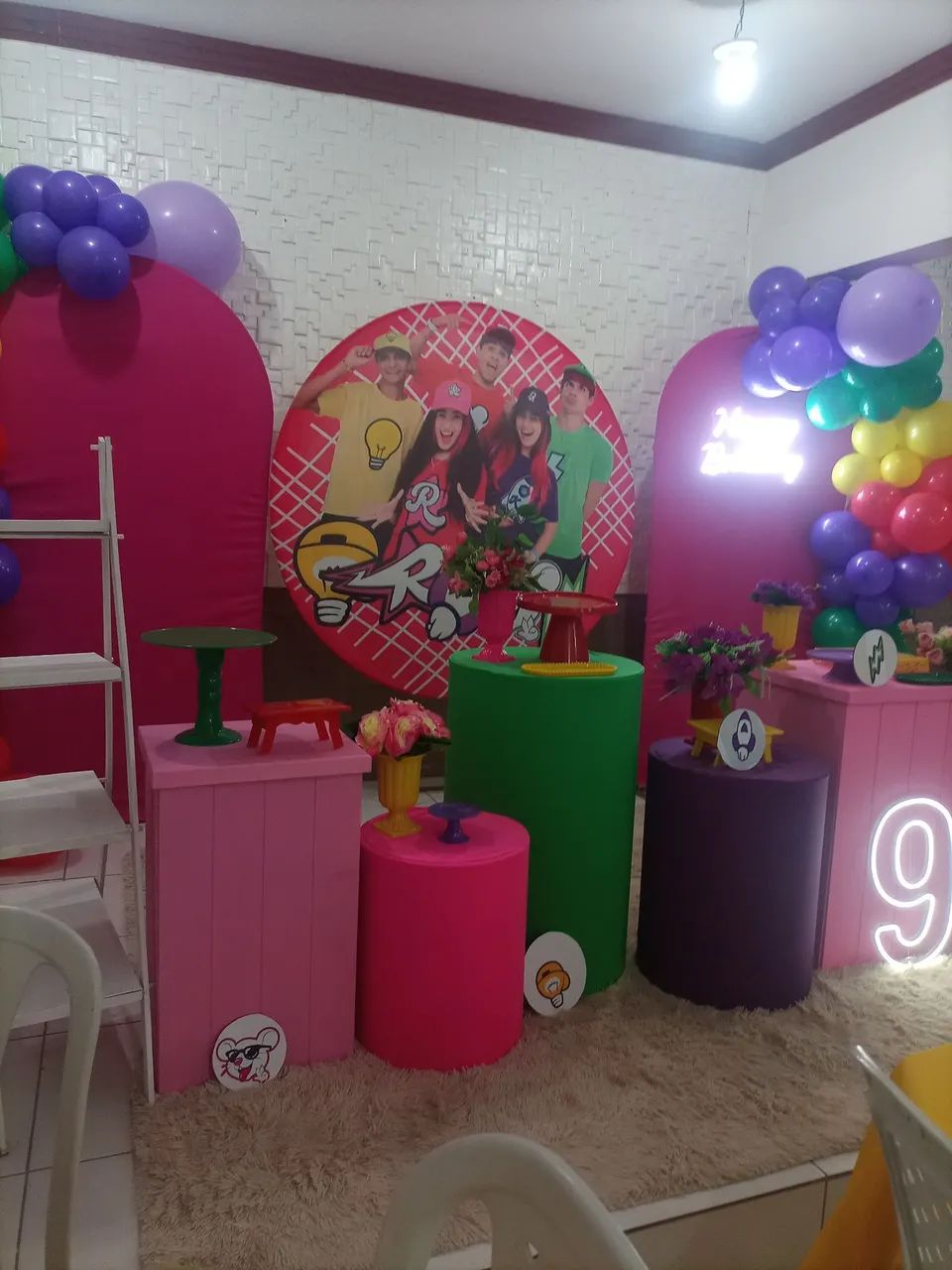 Tema Emily Vick  - Foto 2