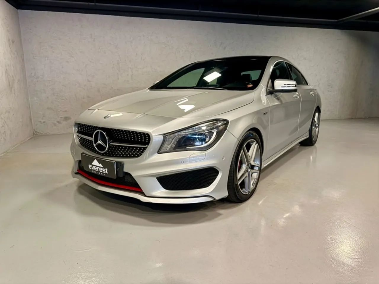 Mercedes-Benz Cla-250 SPORT 4MATIC 2.0 16V 211CV AUT. 2015
