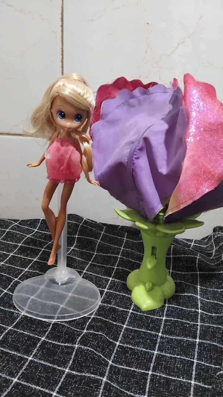 Barbie a polegarzinha  - Foto 2