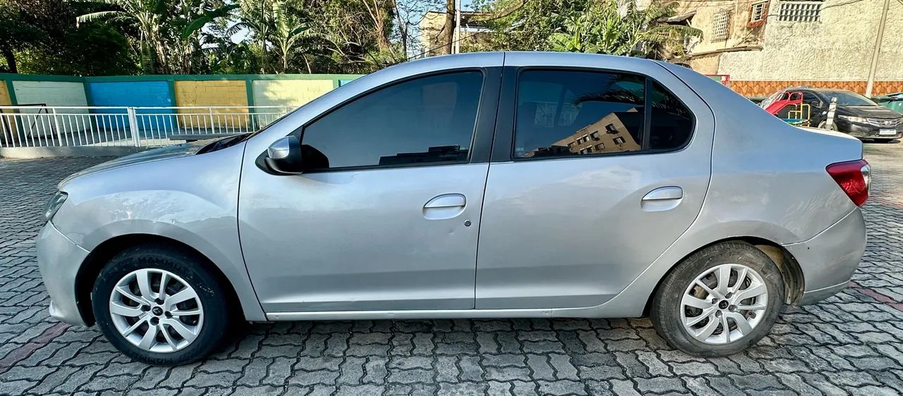 Renault Logan Expression Flex 1.0 12V 4P 2019 - Foto 5