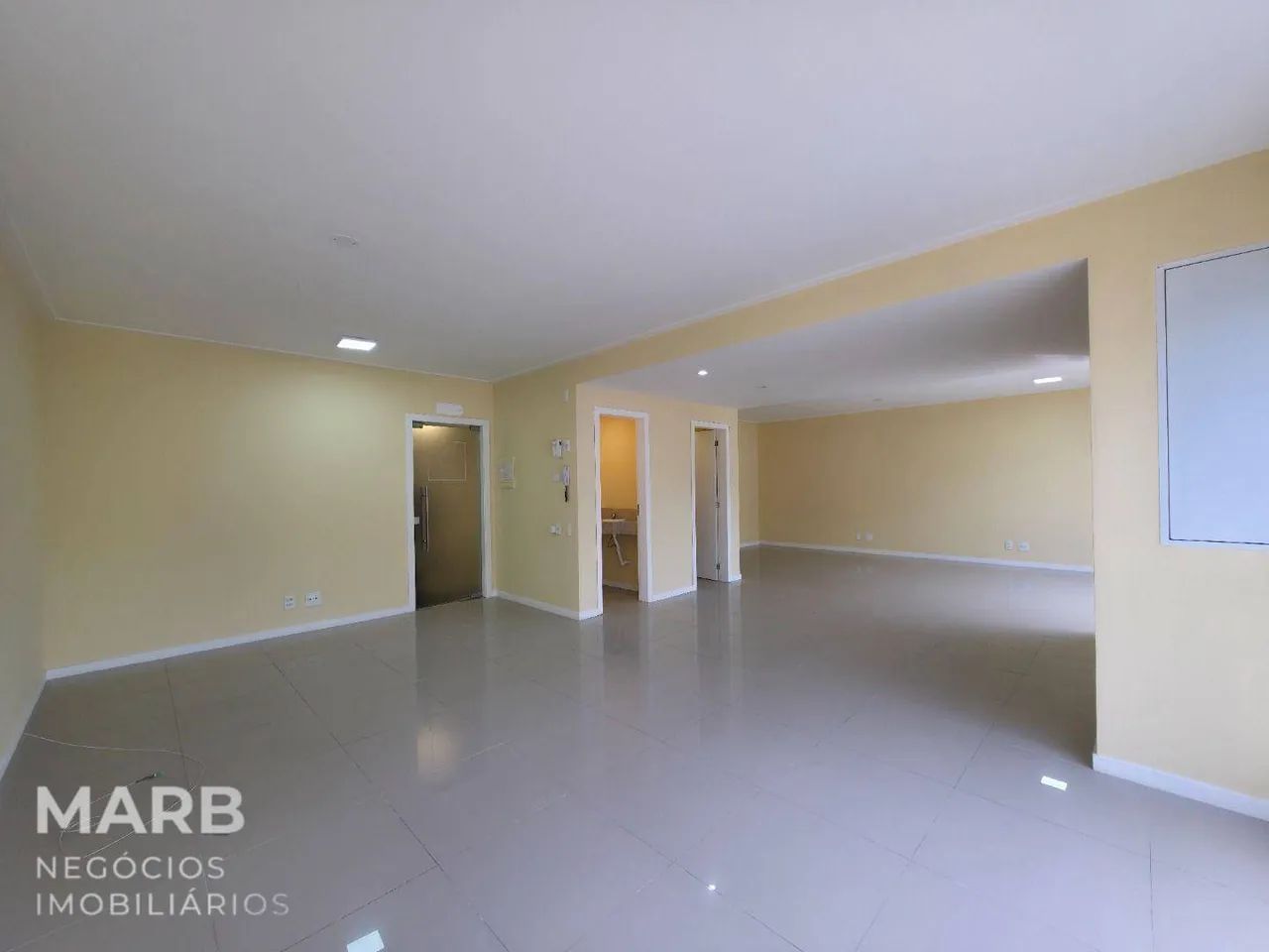 Sala à venda, 68 m² por R$ 1.600.000,00 - Centro - Florianópolis/SC - Foto 3