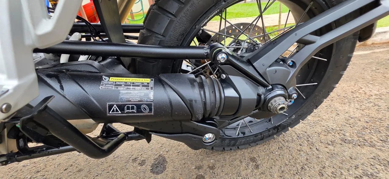 Moto nova sem detalhe nunca caiu, sem risco - Foto 2