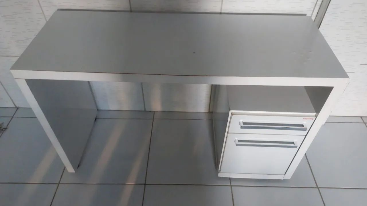 Mesa para computador e estudo  - Foto 2