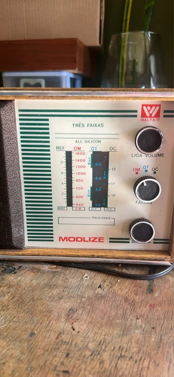 Antigo rádio Modlize caixa em madeira  - Foto 3