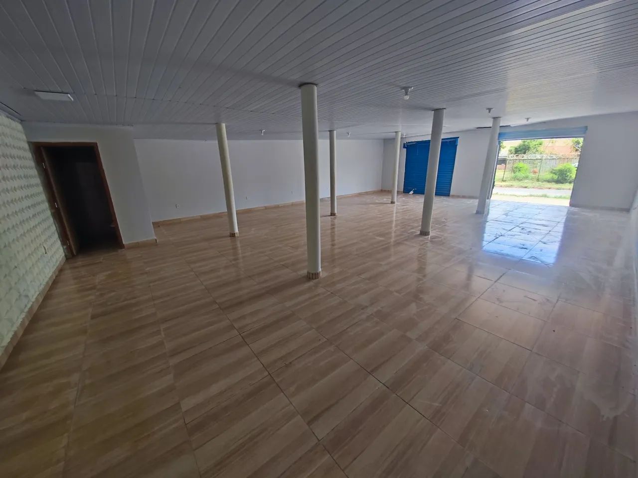 ALUGA-SE LOJA COMERCIAL - 120 m² - 307 DE SANTA MARIA/DF - Foto 2