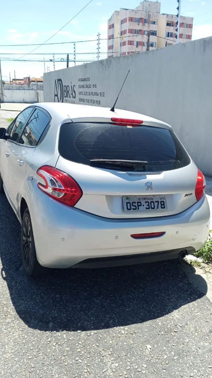 Peugeot 208 Active/active Pack 1.5 Flex 8V 5P 2015 - Foto 4