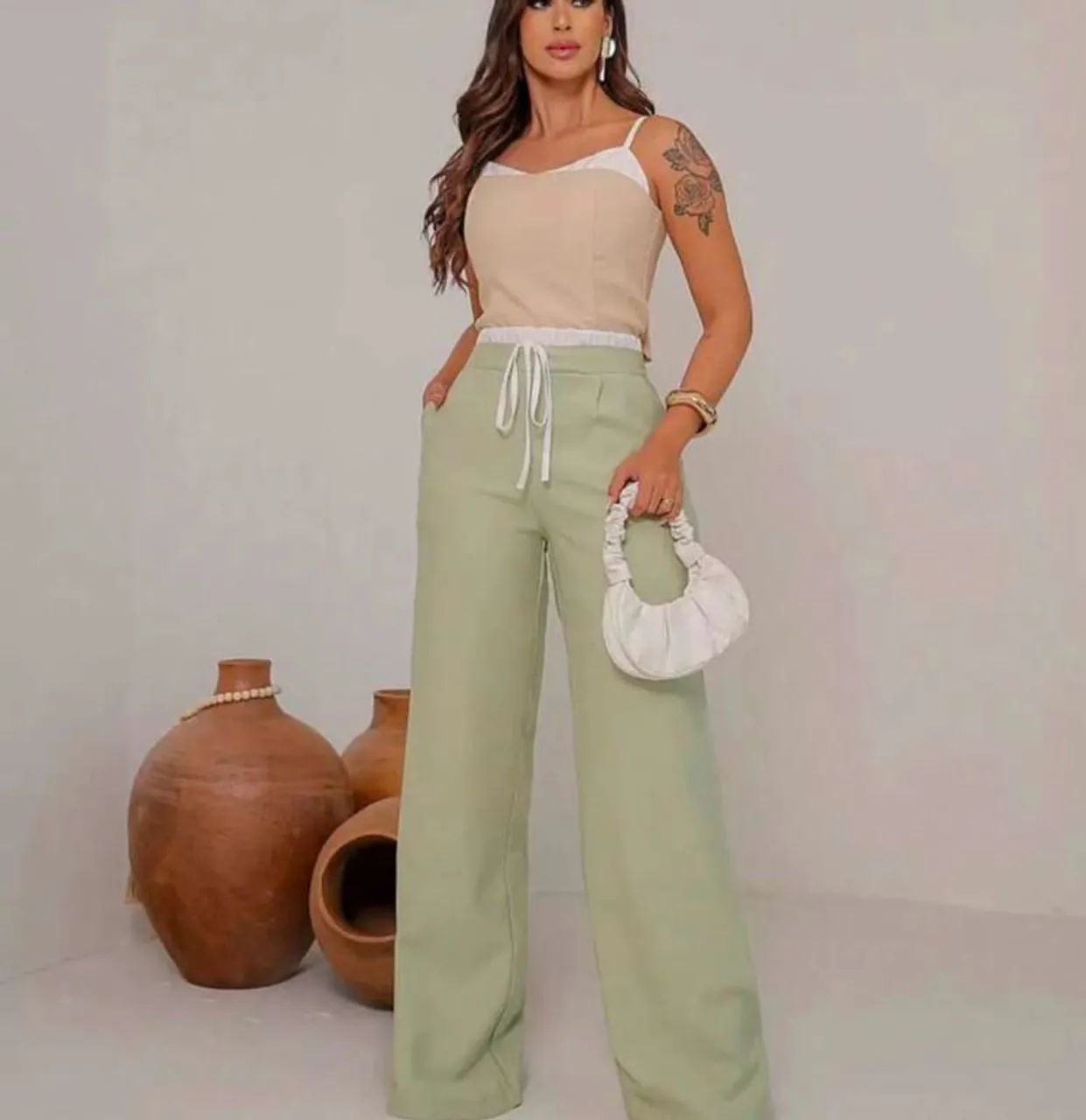 Calça pantalona 