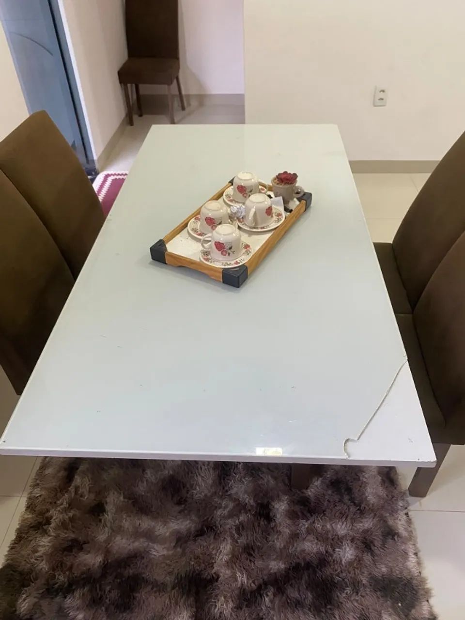 VENDO SOFA E MESA DE JANTAR USADA - Foto 3