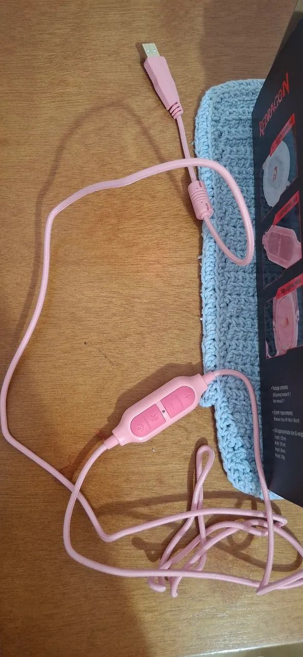 headset zeus x redragon rosa - Foto 4