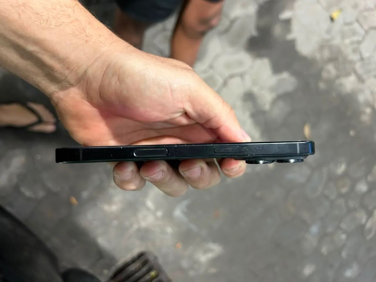 iPhone 16 pro 128gb - Foto 3