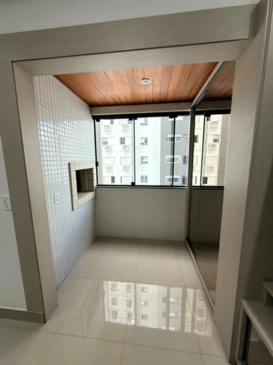 Apartamento Semi Mobiliado Centro/Pio Corrêa - Foto 2