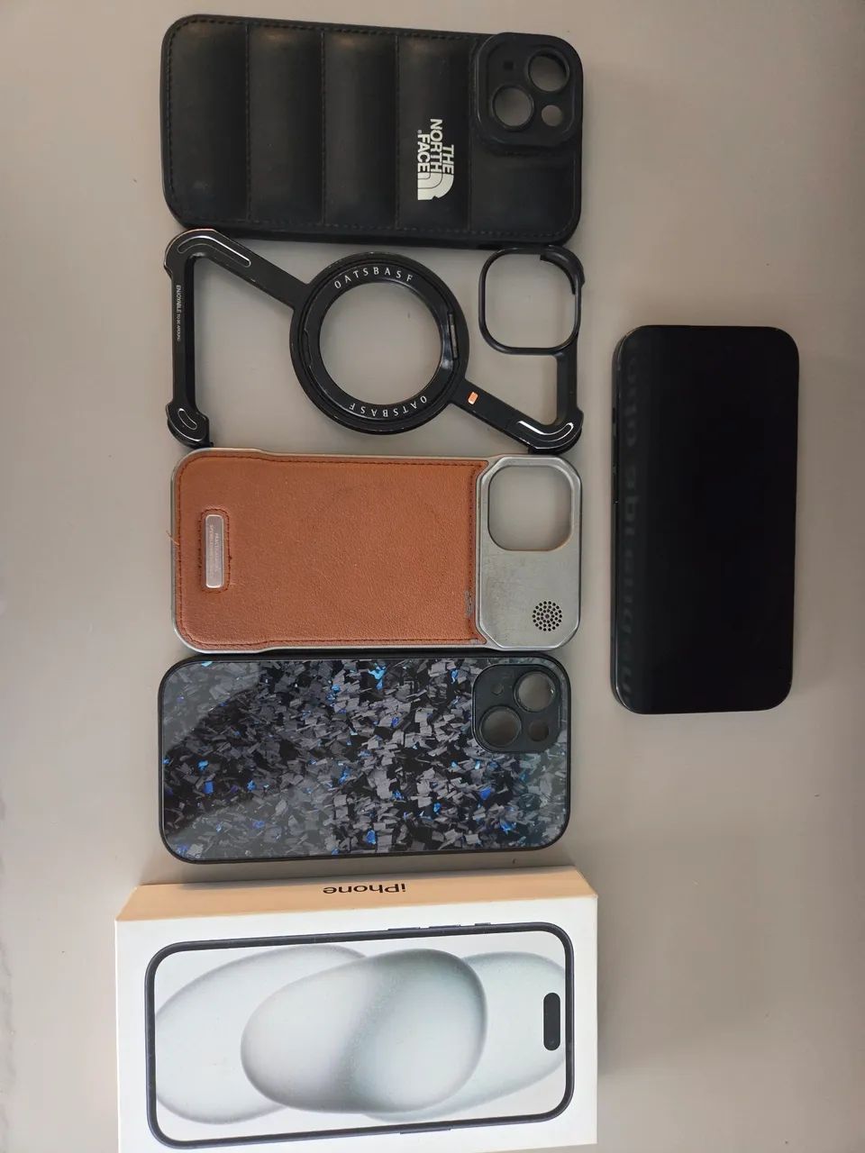 leighcook　iphone15 black 256GB Apple iPhone 15 de 256GB - Preto