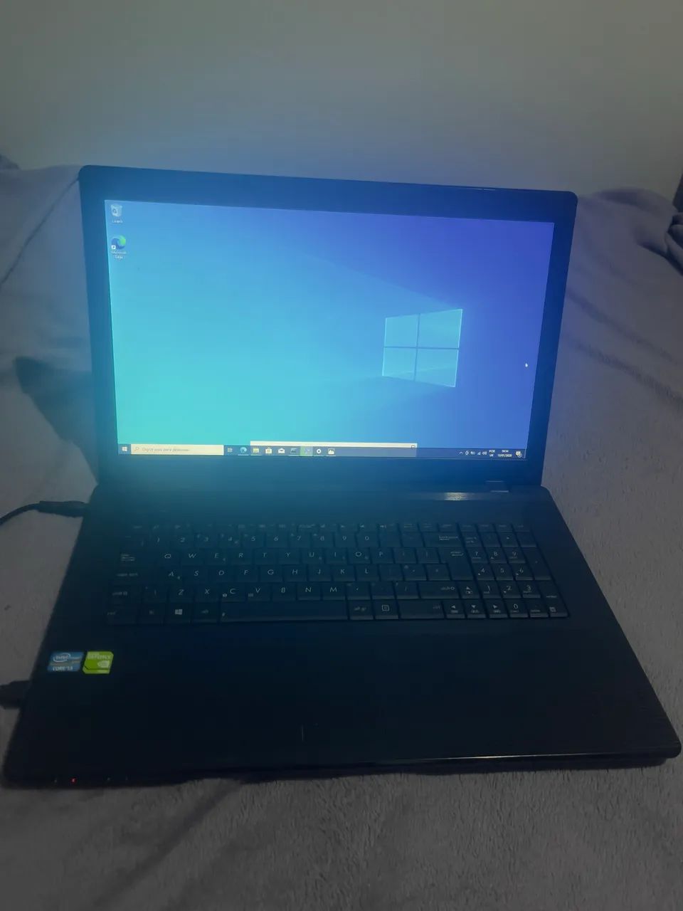 Notebook Asus i3 - Tela 17 polegadas