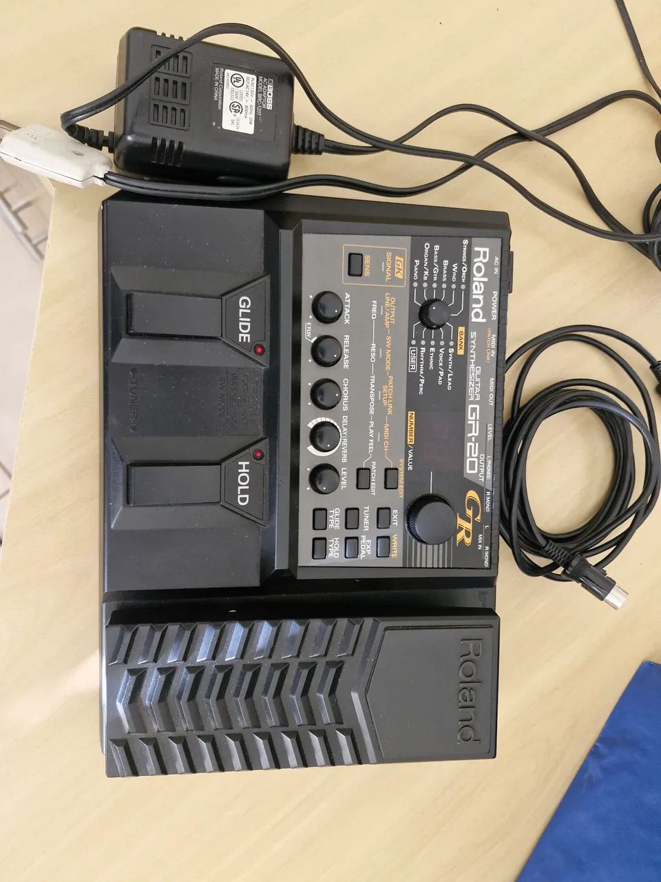 GR-20 ROLAND  - Foto 3