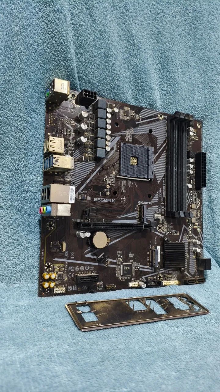 Placa Mãe Gigabyte B550M K