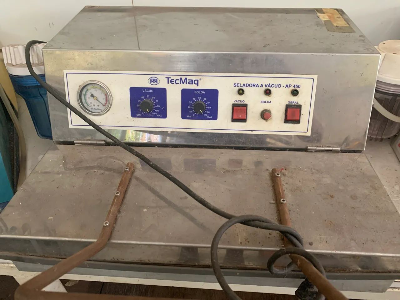 Embaladora vácuo TECMAQ Ap-450 sem funcionar 